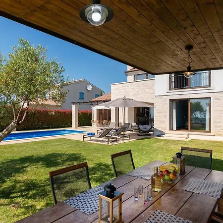 Baratto Holiday home